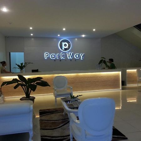 Parkway Hotel סוריגאו מראה חיצוני תמונה